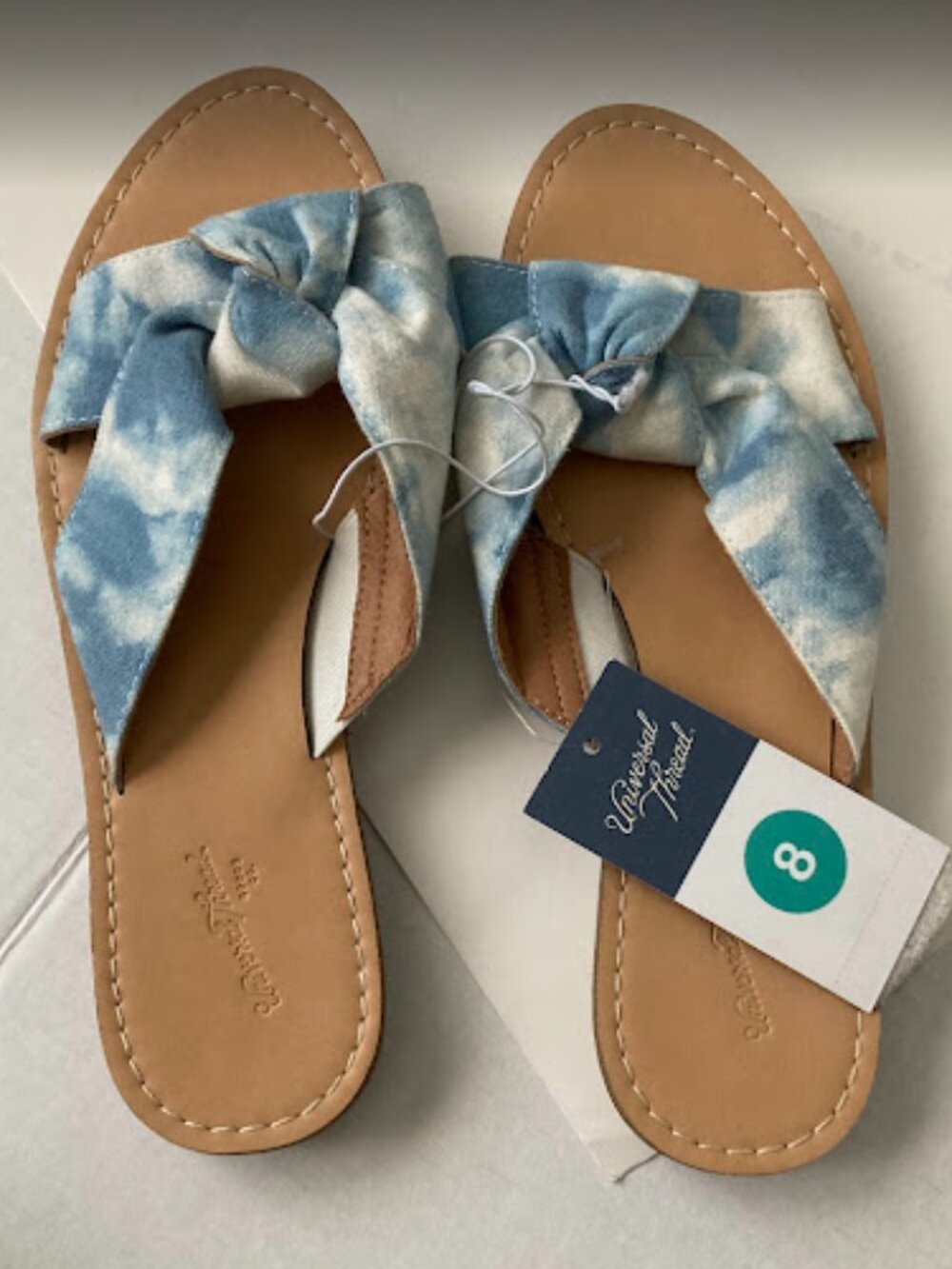 Universal Thread Sandals 8